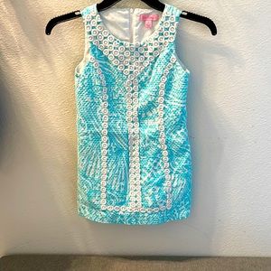 Lilly Pulitzer girls sleeveless dress size 7 color white and blue.